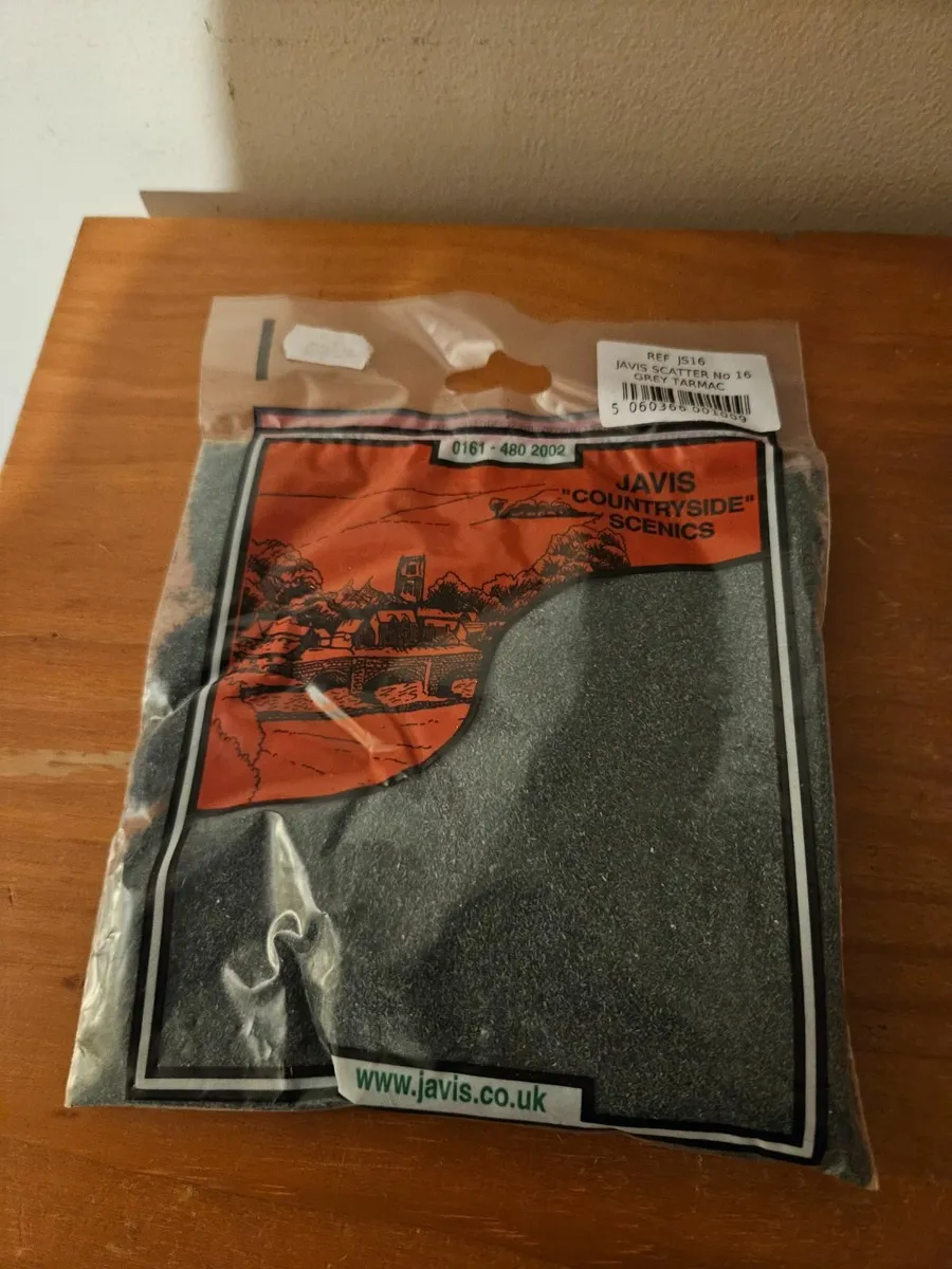 Hornby Javis Scatter - Image 1