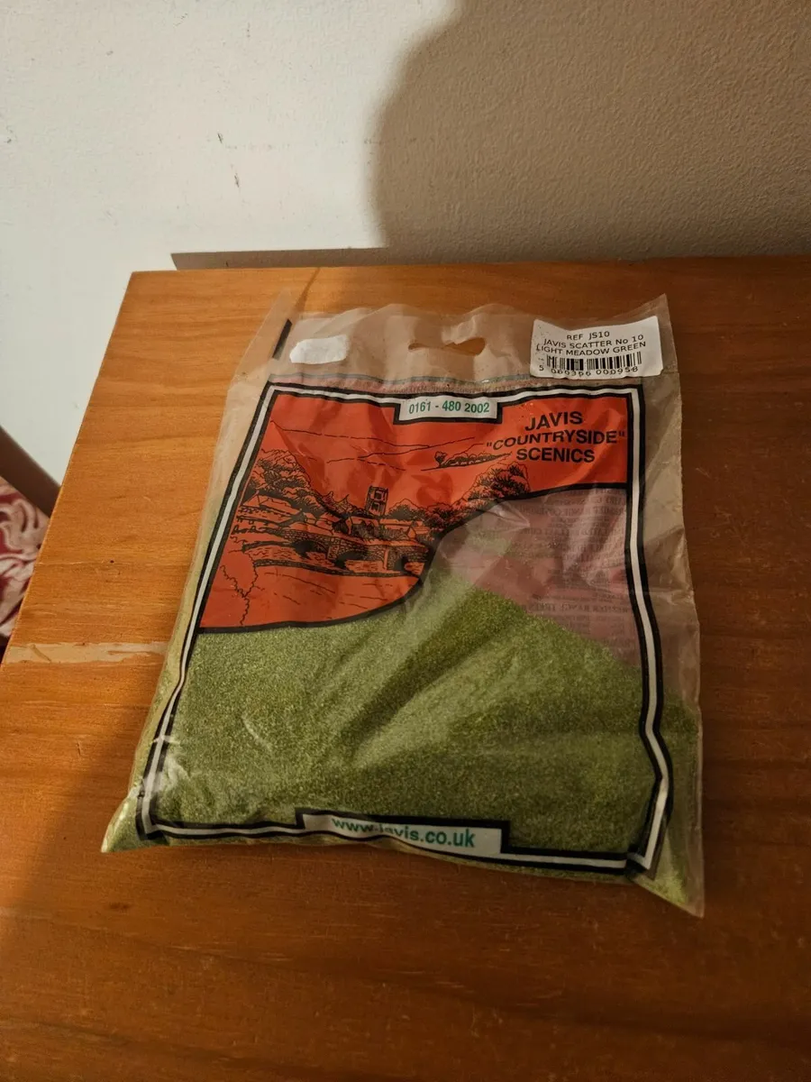 Hornby Javis Scatter - Image 1