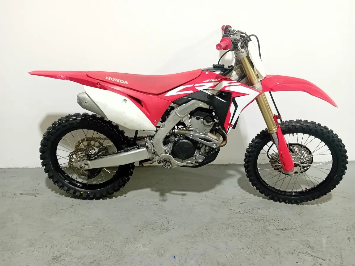 Honda CRF250R - Image 1