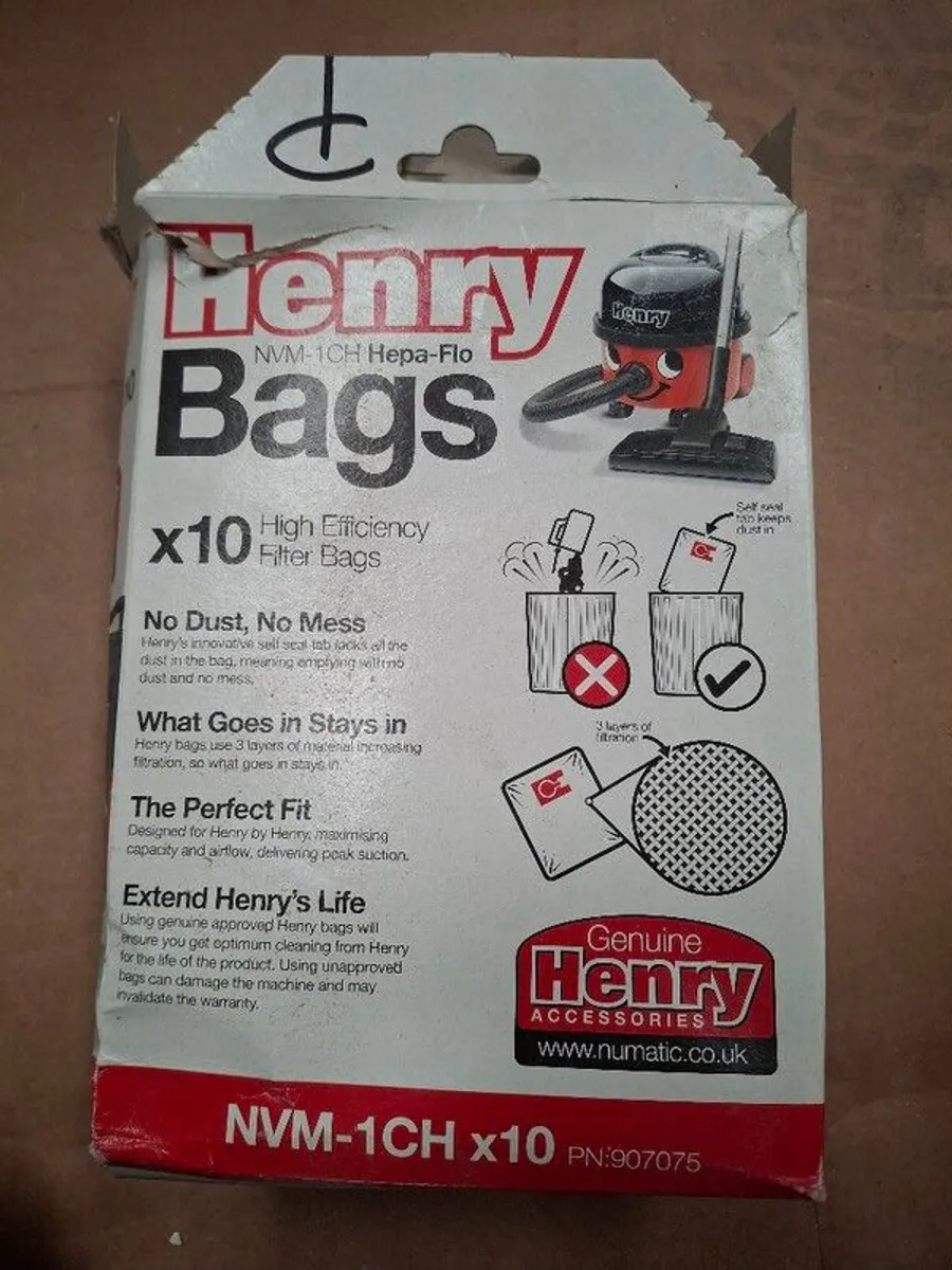 Henry hoover 110Volt + bags - Image 3