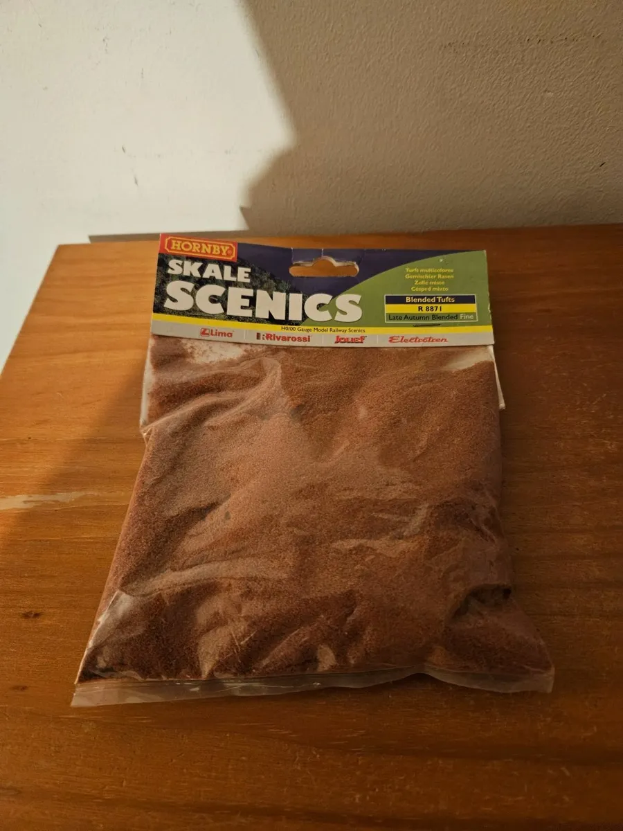 Hornby Scenic - Image 1