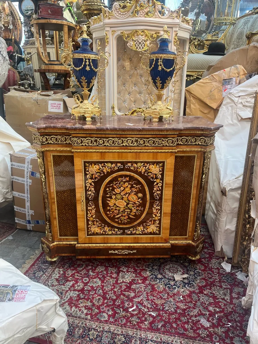 Terence Clifford Antiques - Image 1