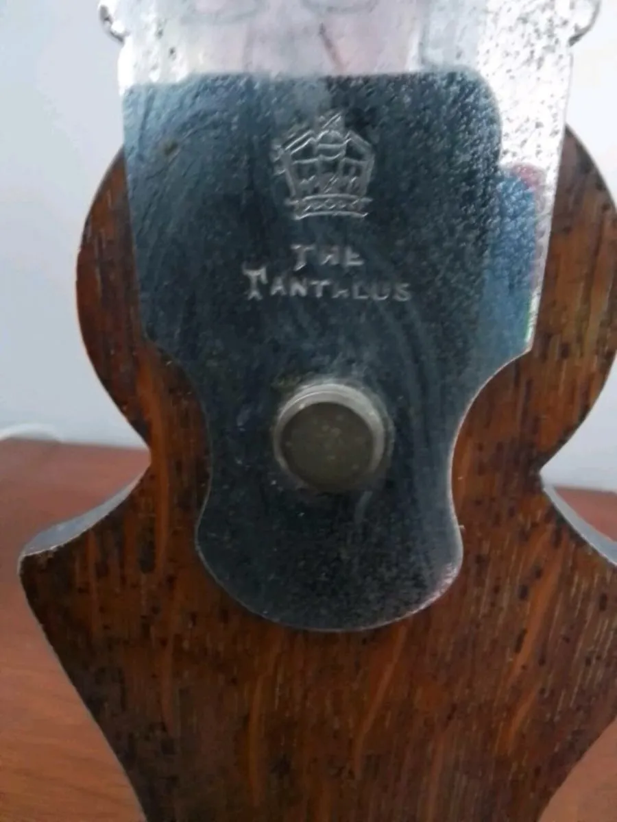 Betjemann & sons Victorian tantalus - Image 3