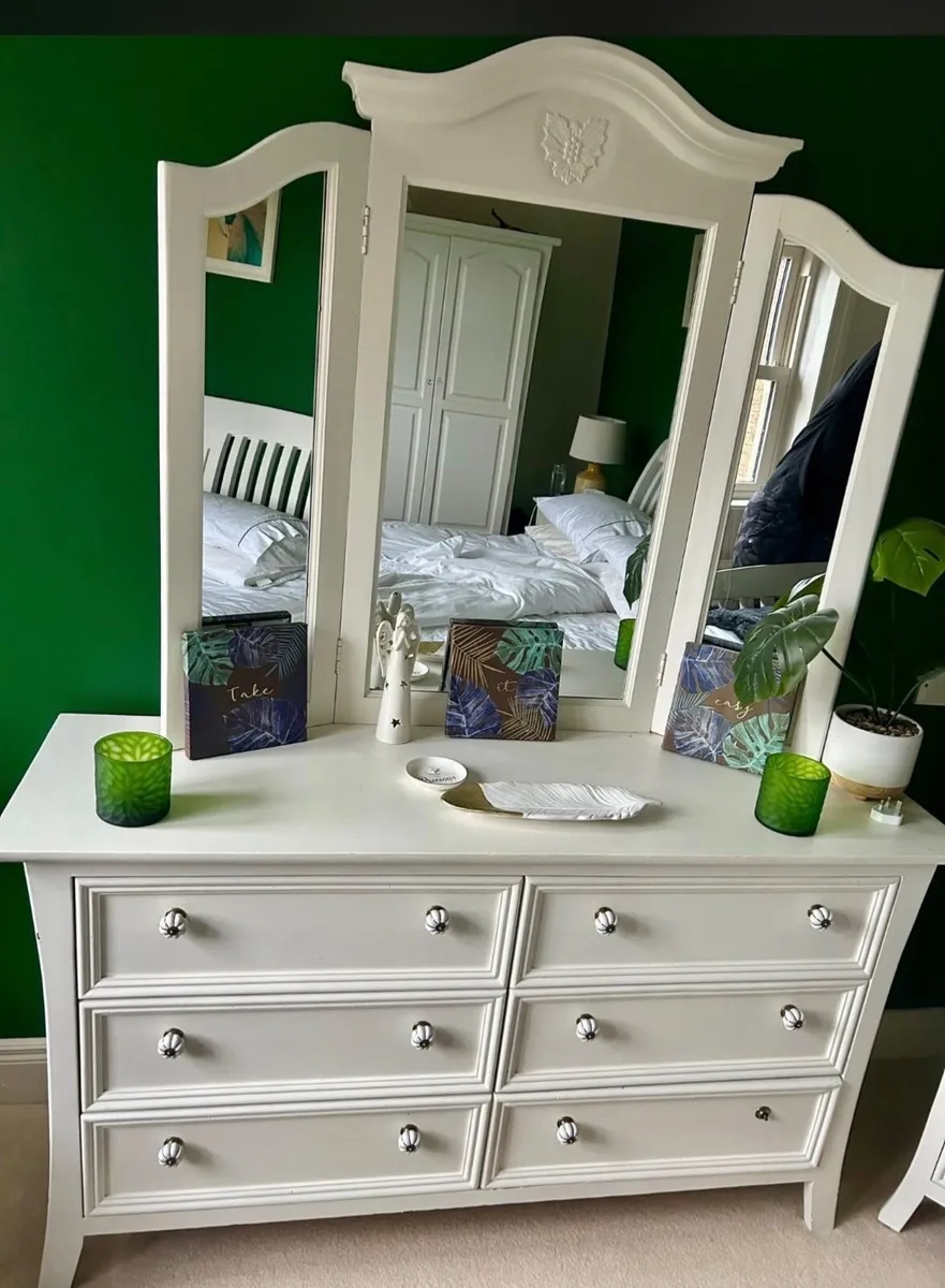 Chest of drawers & trifold mirror &  wardrobe - Image 1
