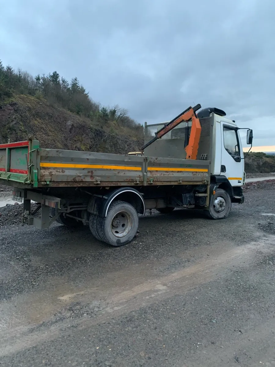 Daf45 tipper truck 7.5 tonne - Image 2