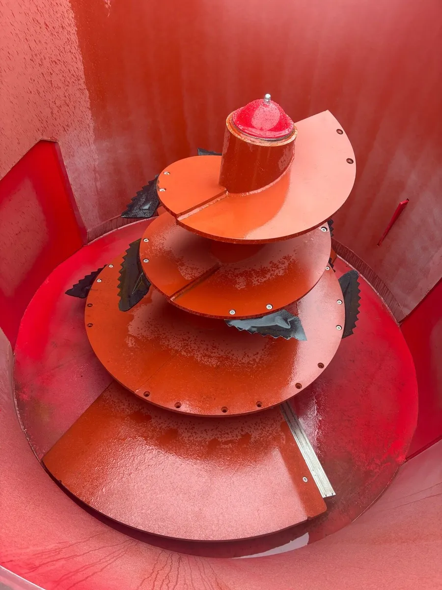 New trioliet feeder - Image 4