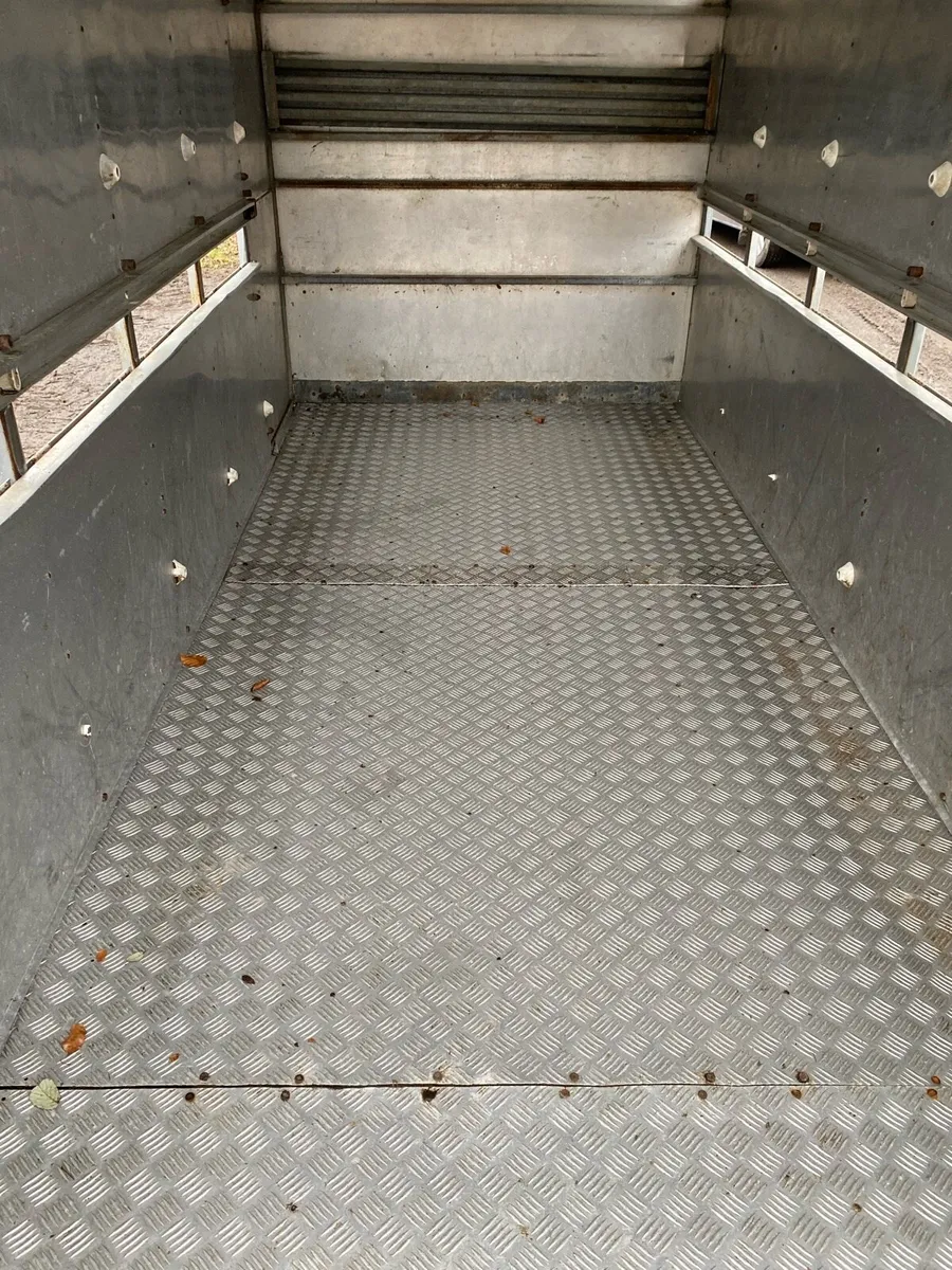 Cattle trailer - Image 3