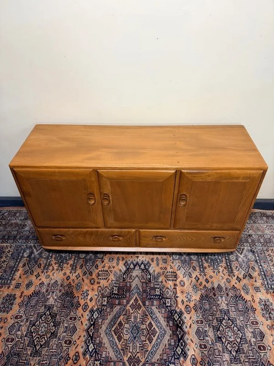 Mid Century Ercol Windsor 468 Solid Elm Sideboard - Image 2