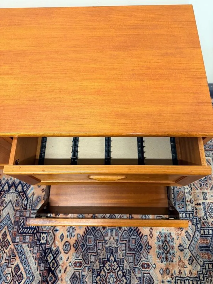 Mid Century G Plan Fresco Teak Media Unit. - Image 3