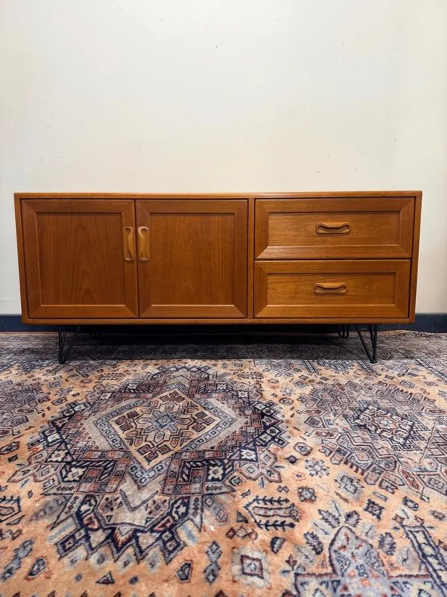 Mid Century G Plan Fresco Teak Media Unit. - Image 1