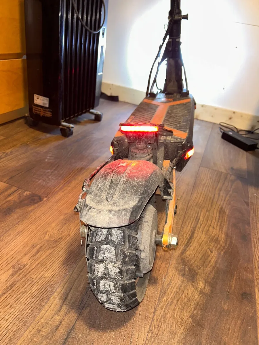 Electric scooter - Image 1