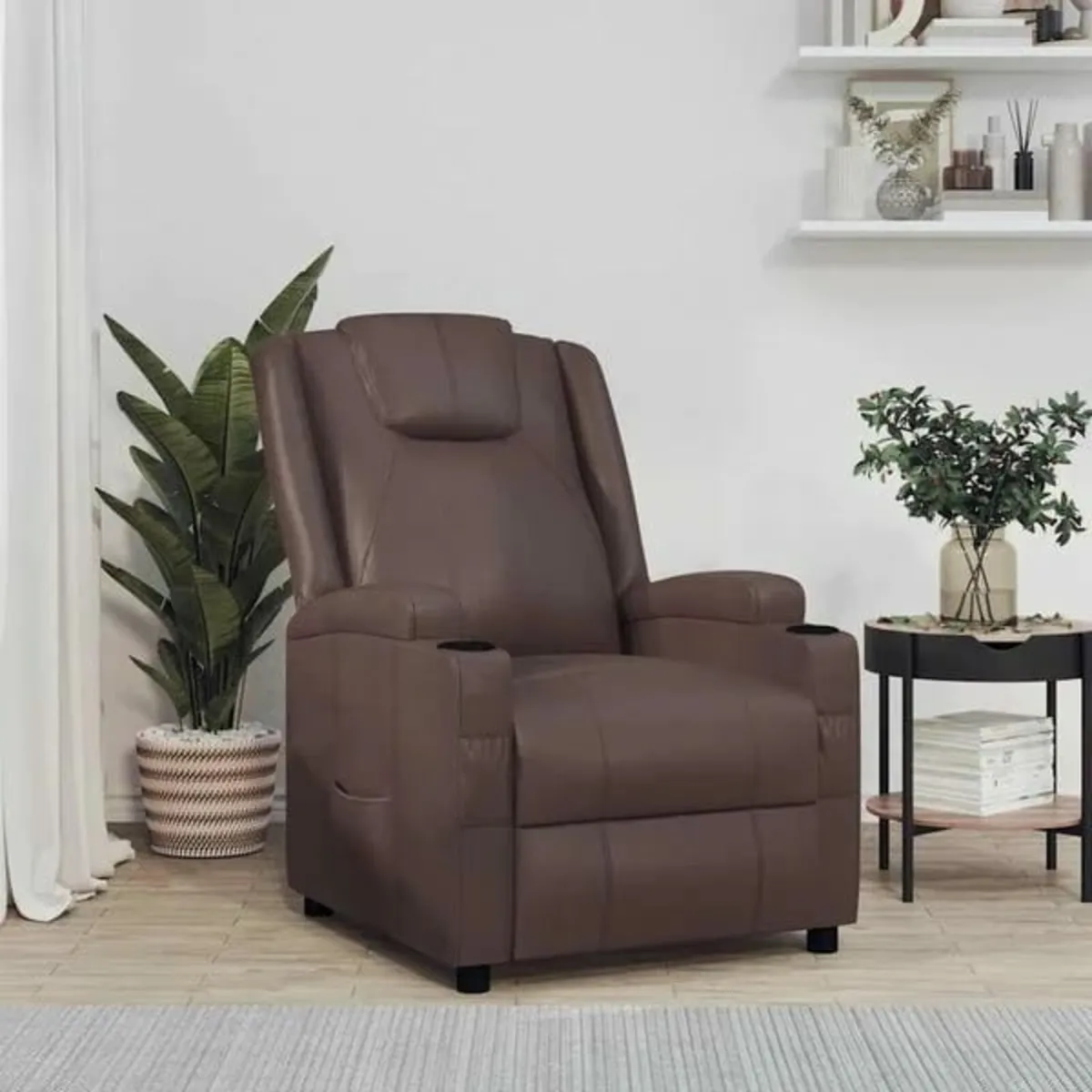 Recliner Chair Brown Faux Leather

Specifications - Image 1