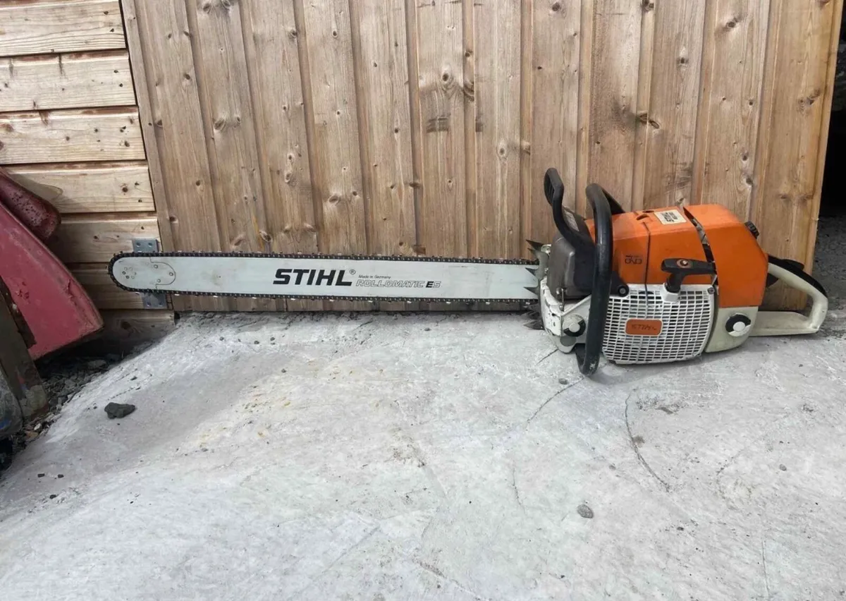 STIHL MS880 CHAINSAW - Image 1
