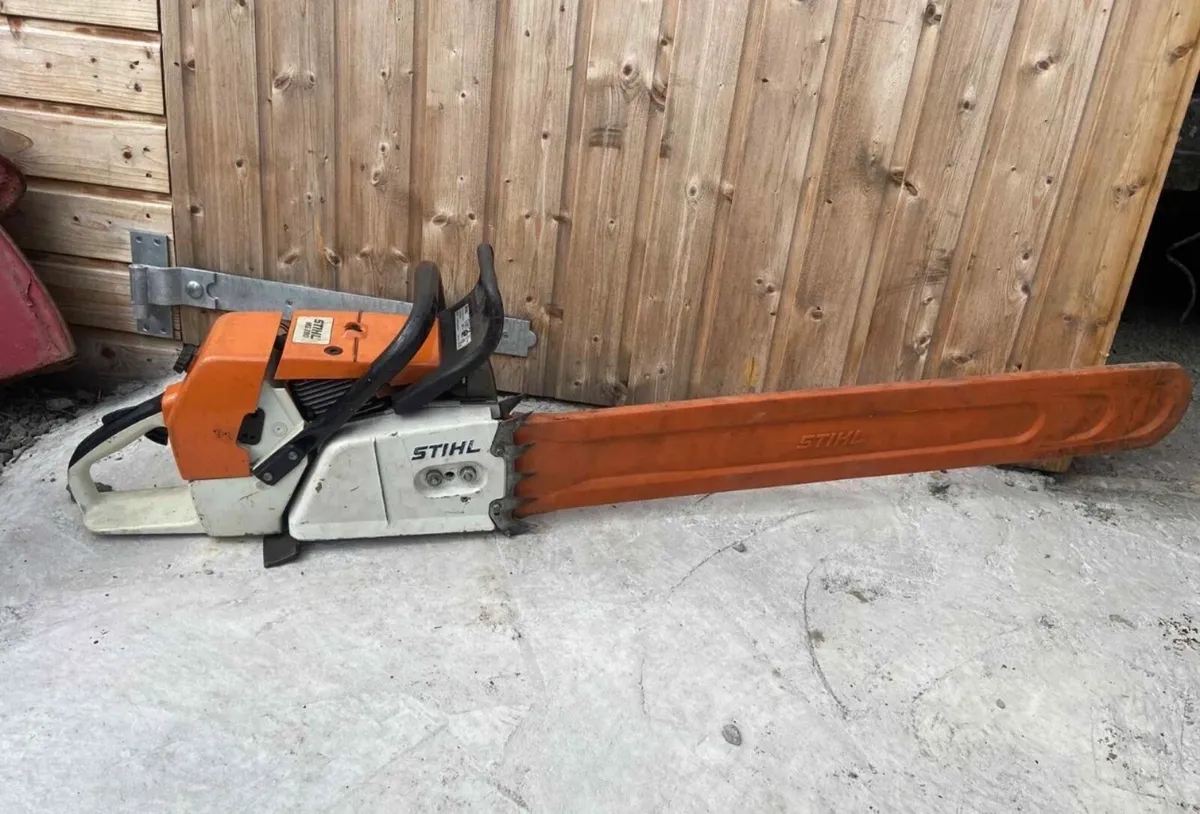 STIHL MS880 CHAINSAW - Image 2