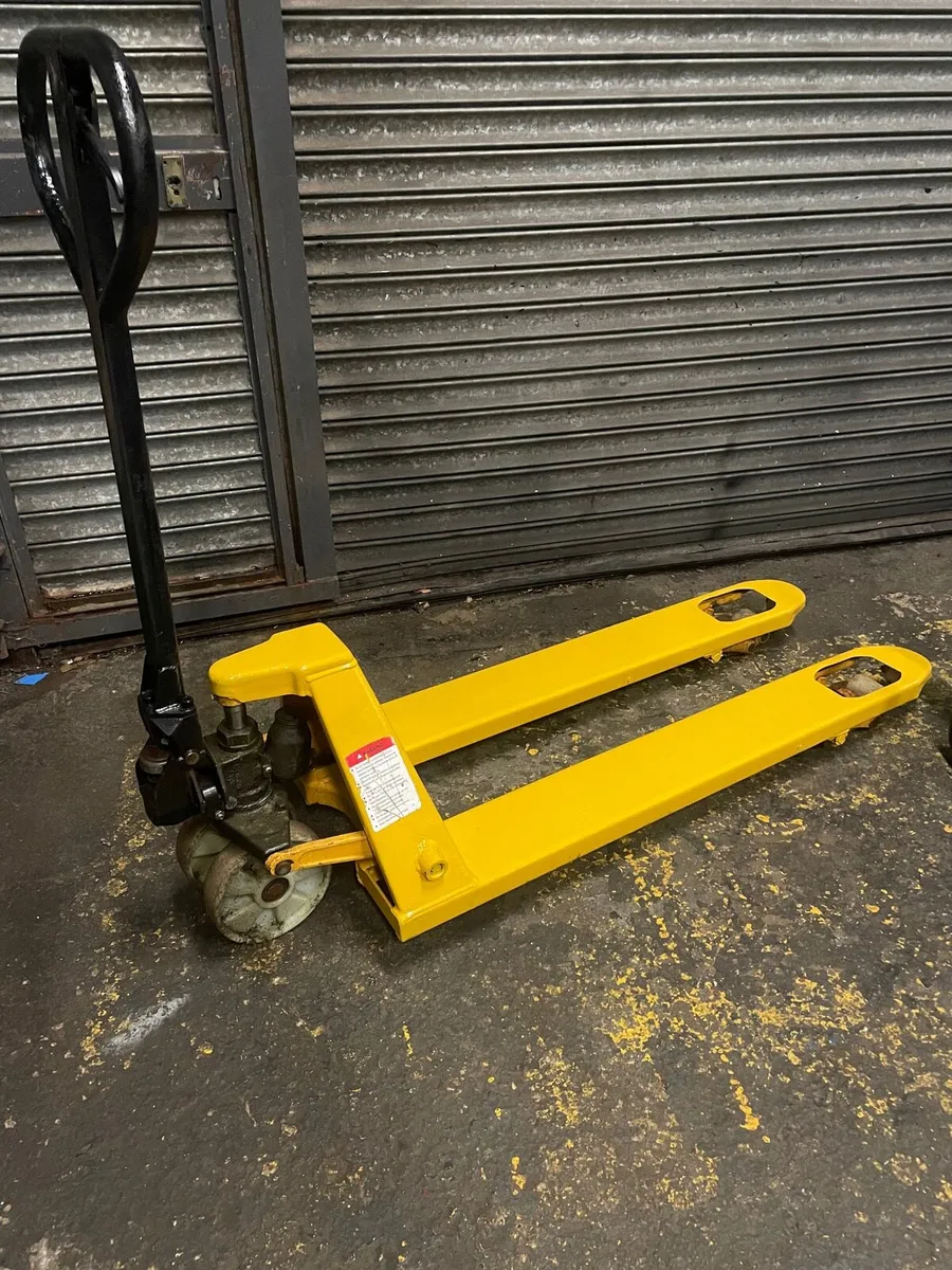 Pallet truck - Image 2