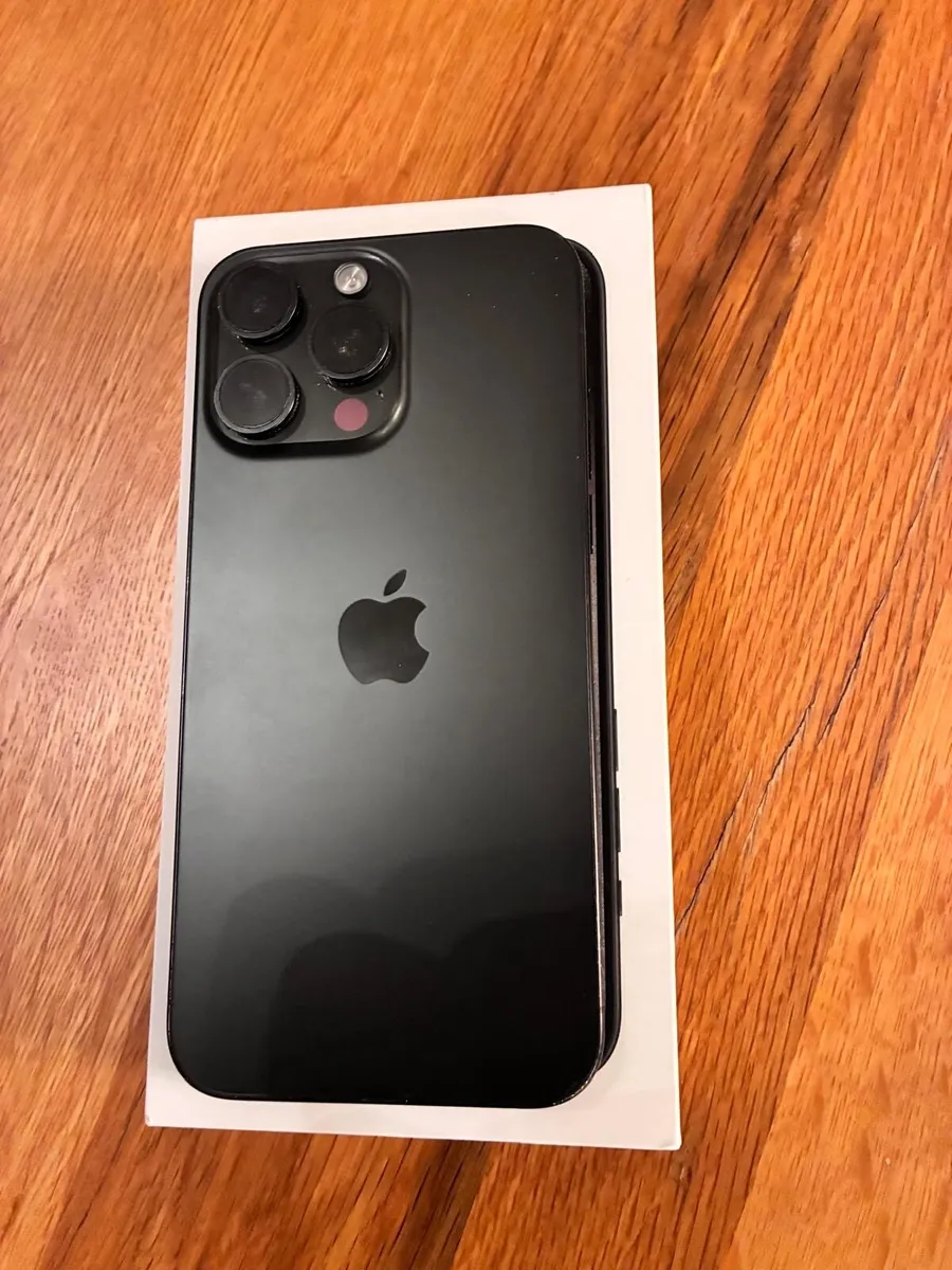 iPhone 15 pro max - Image 2