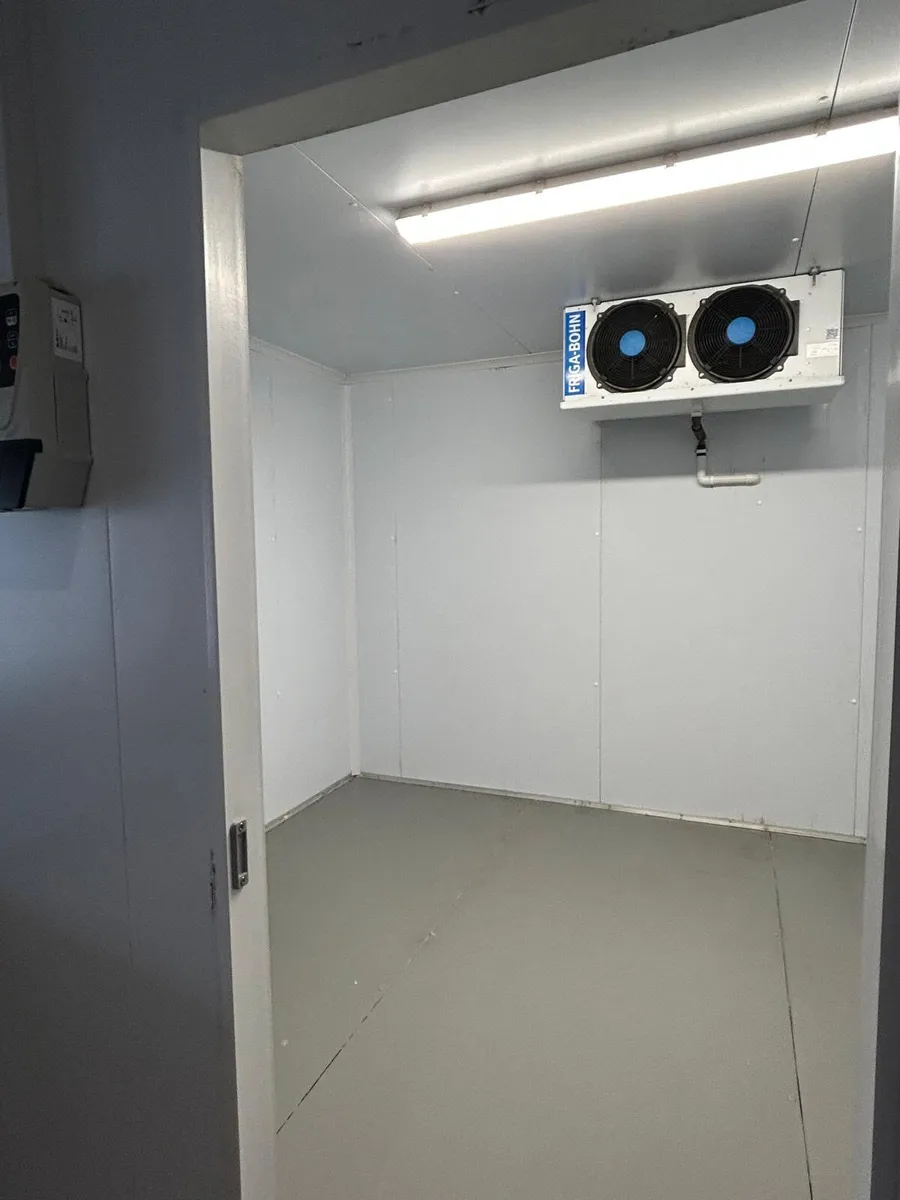 Catering equipment - Image 2