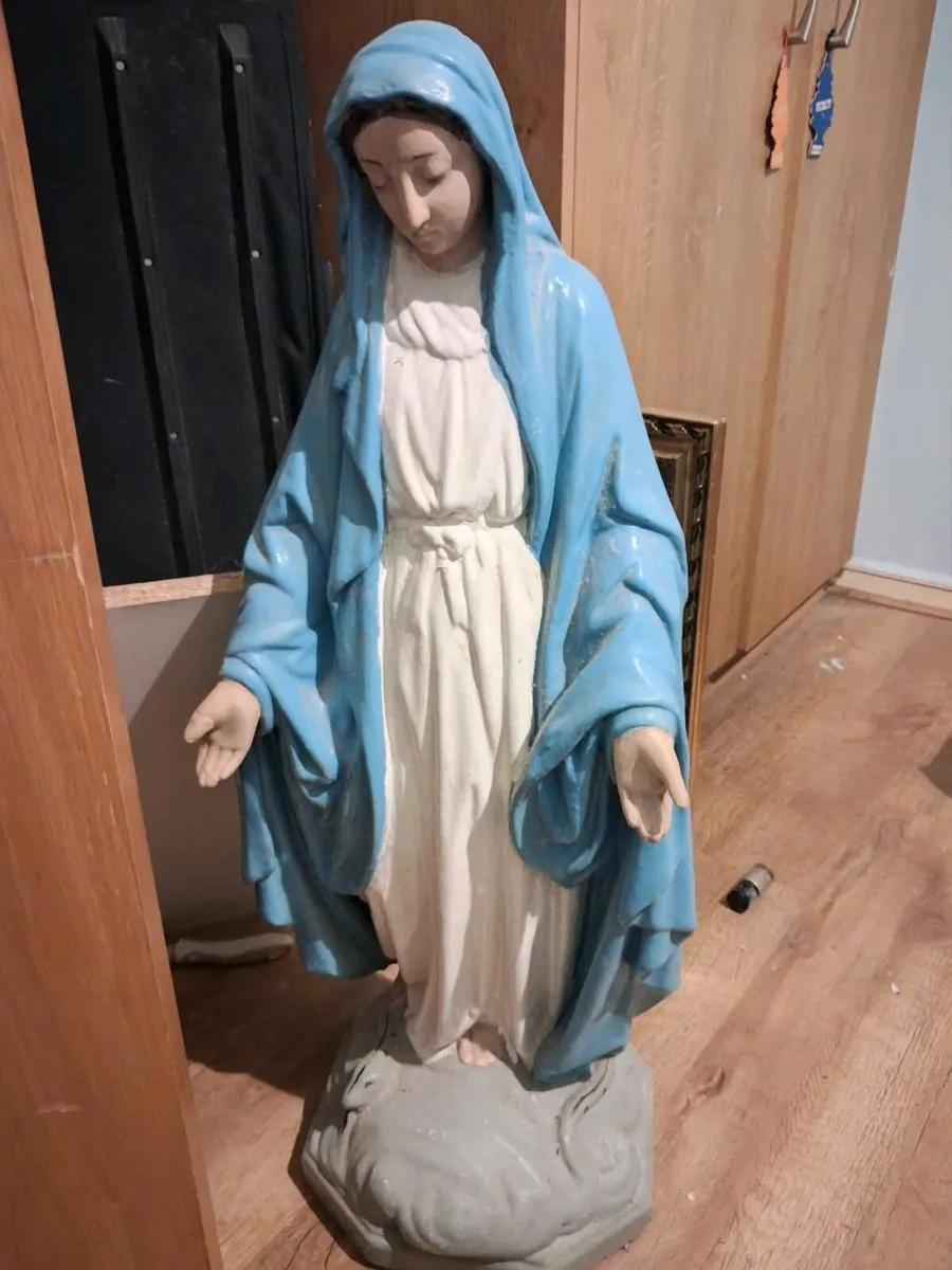Virgin Mary statue - Image 2