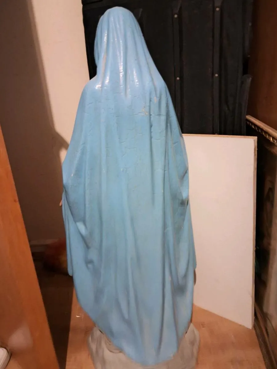 Virgin Mary statue - Image 3