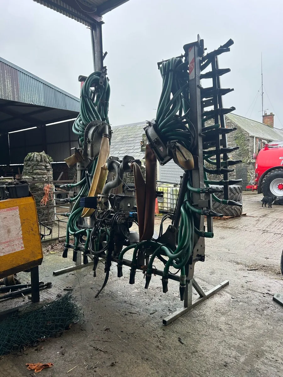 2018 Aquip 12m dribble bar , slurrykat fittings - Image 2