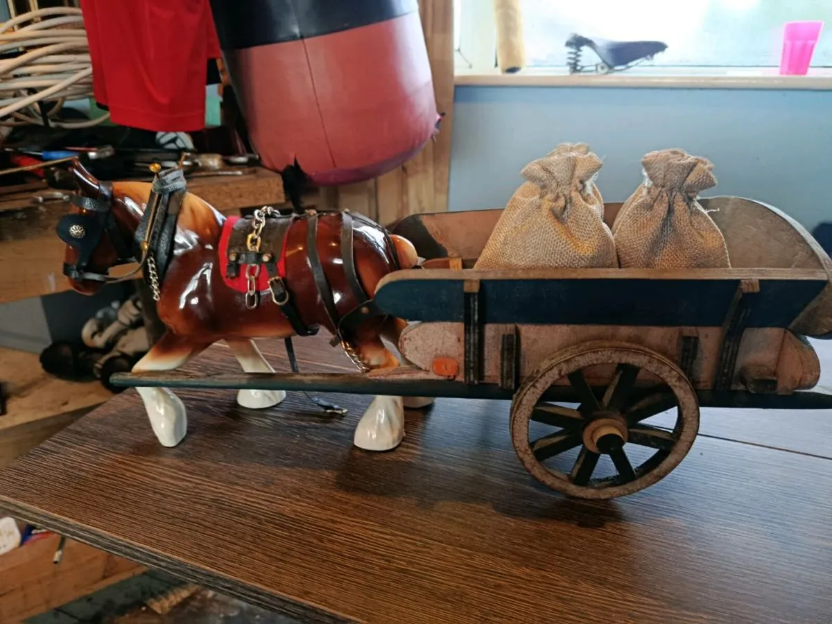 Traveller/gypsy horse orniments/figarenes - Image 3