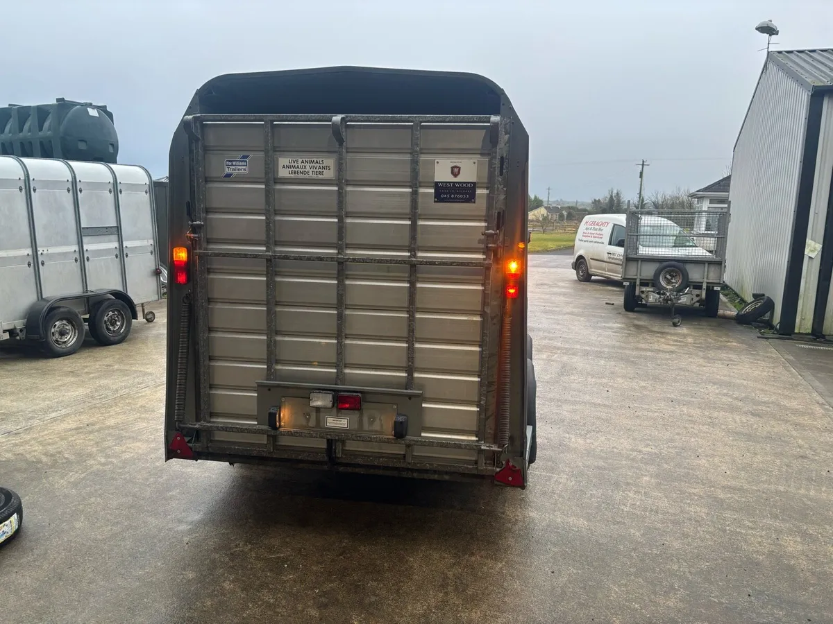 Ifor Williams 12x5 Livestock Trailer As New - Image 3