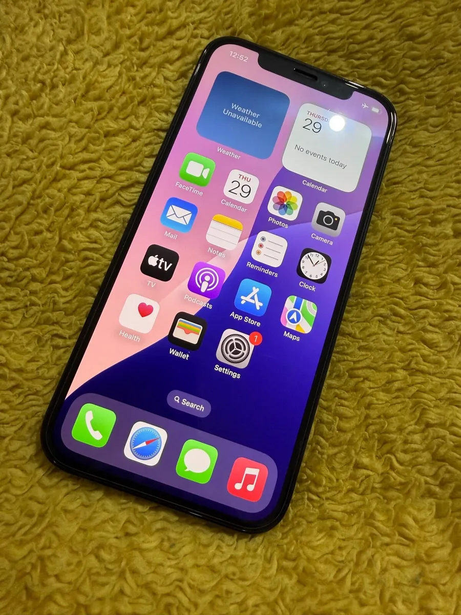 I Phone 12 Pro 256 - Image 1