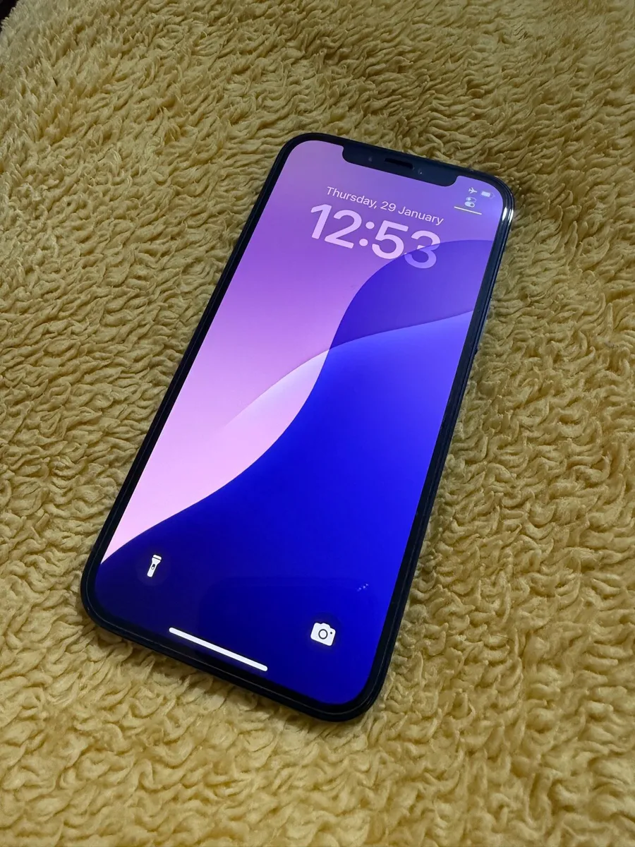 I Phone 12 Pro 256 - Image 2