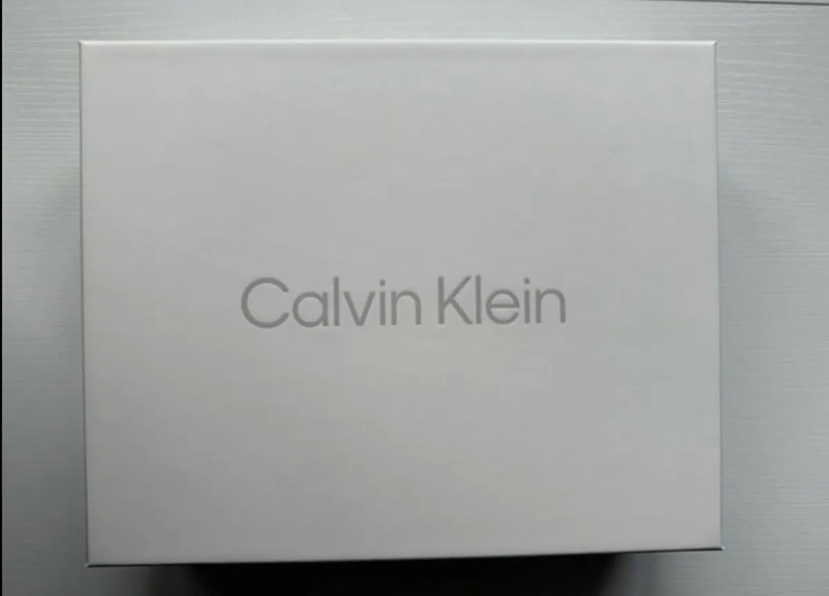 New Calvin Klein women Eternity parfum gift set - Image 4