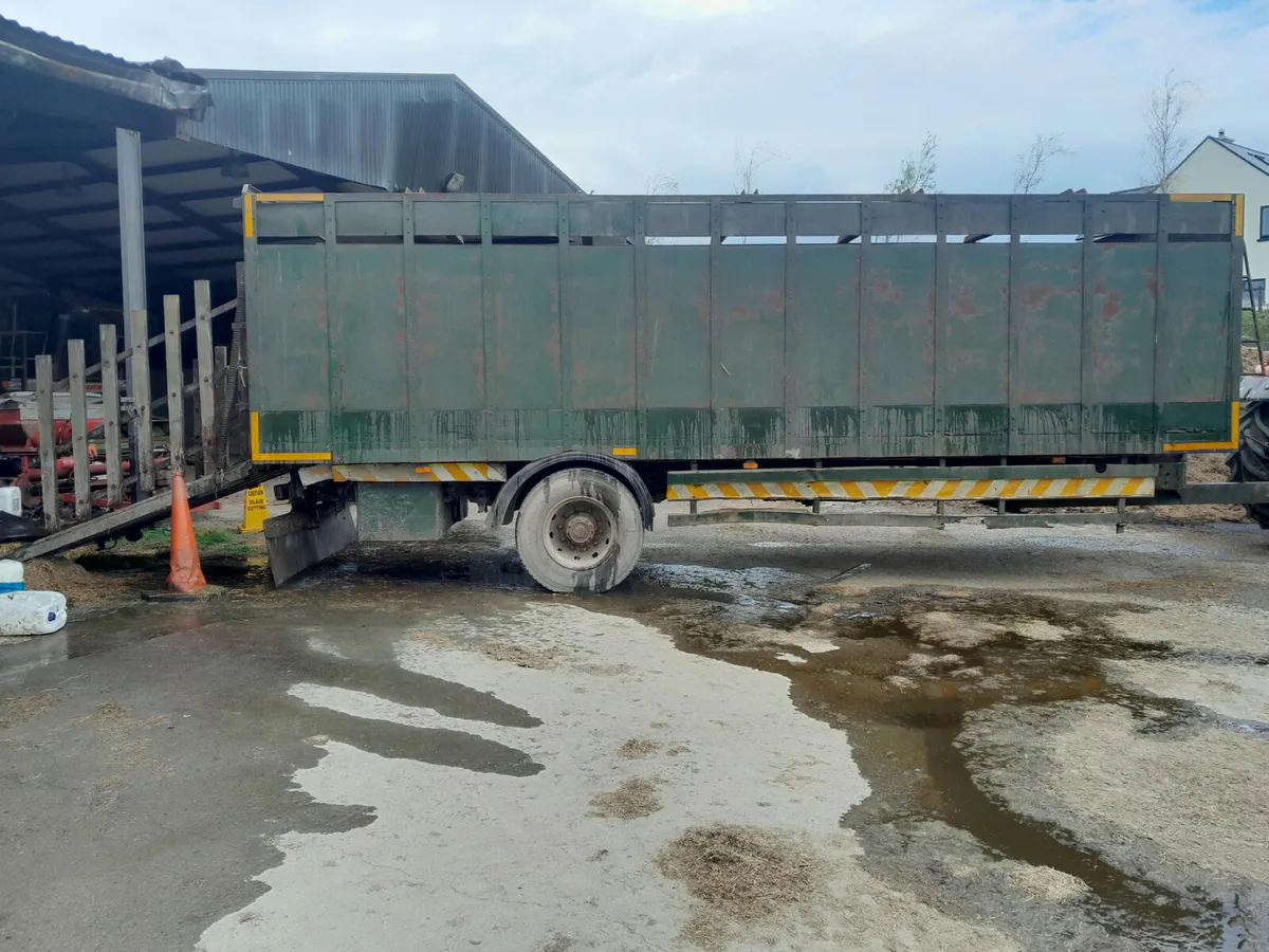 Cattle trailer - Image 3