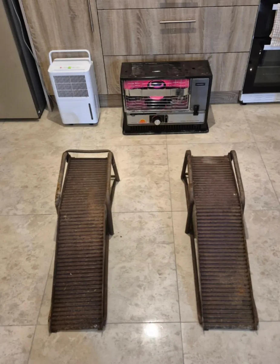 2 TONNES CAR RAMPS Weight Capacity: These ramps CA - Image 3