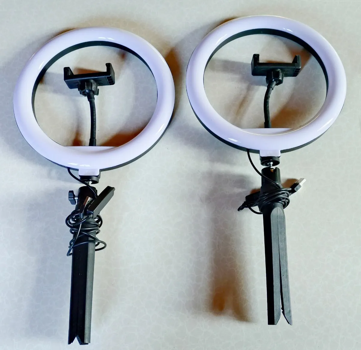 TWO LED RING LIGHTS WITH SMART PHONE HOLDER. - Image 1