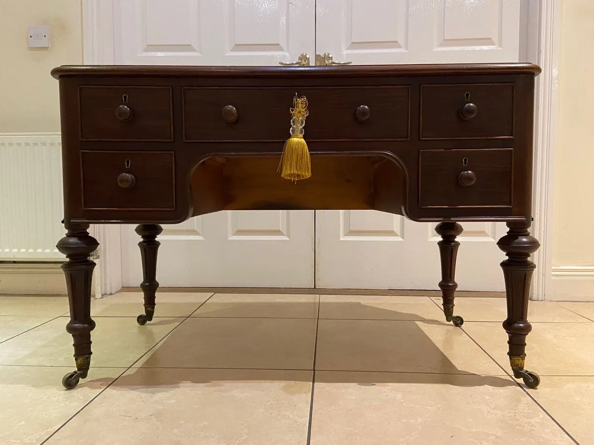 Antique writing desk - Image 2