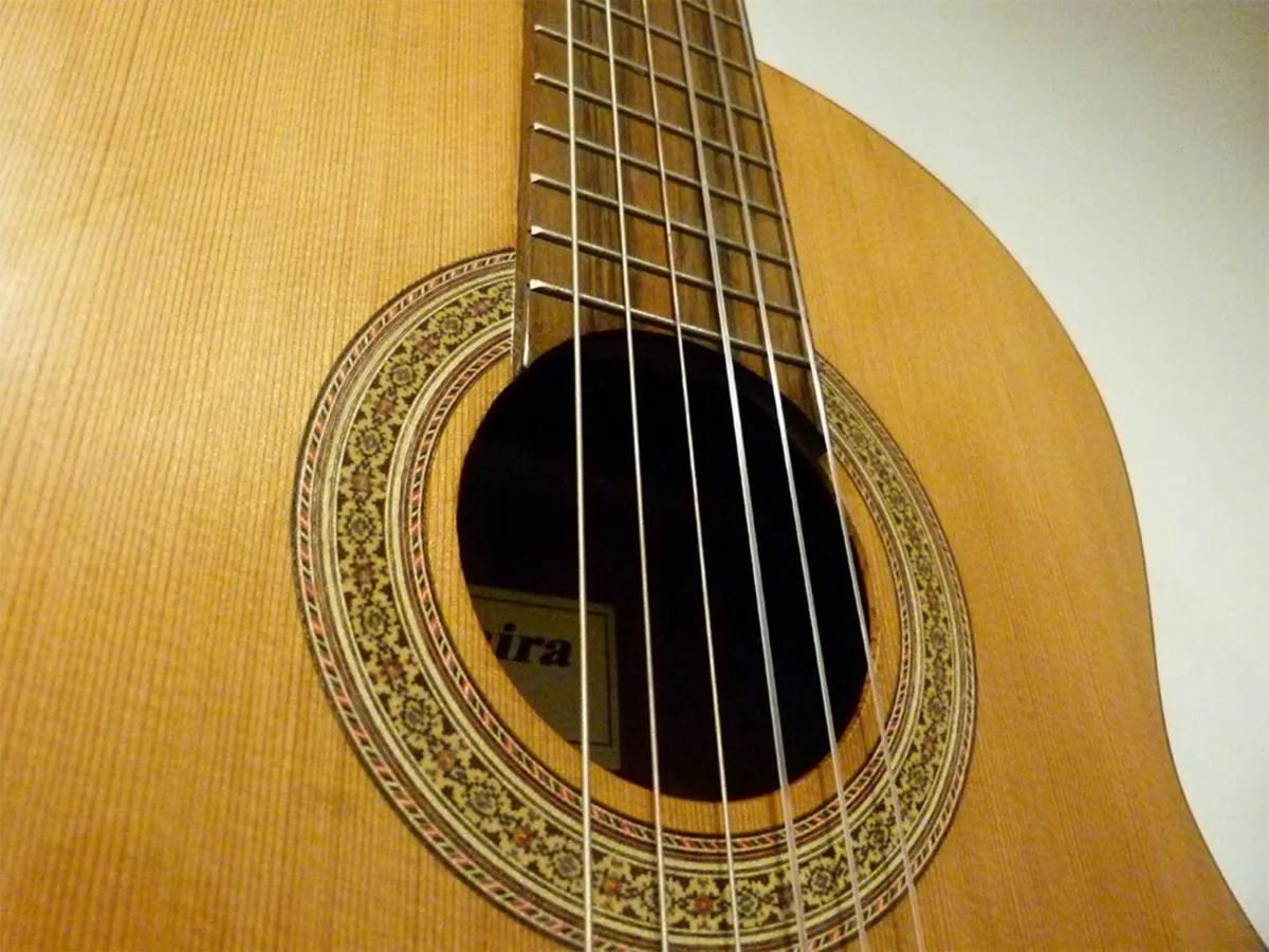 ADMIRA - Spanish Classical Guitar Nylon Strings - Image 4