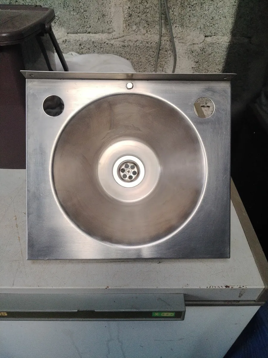 Stainless steel sink - Image 2