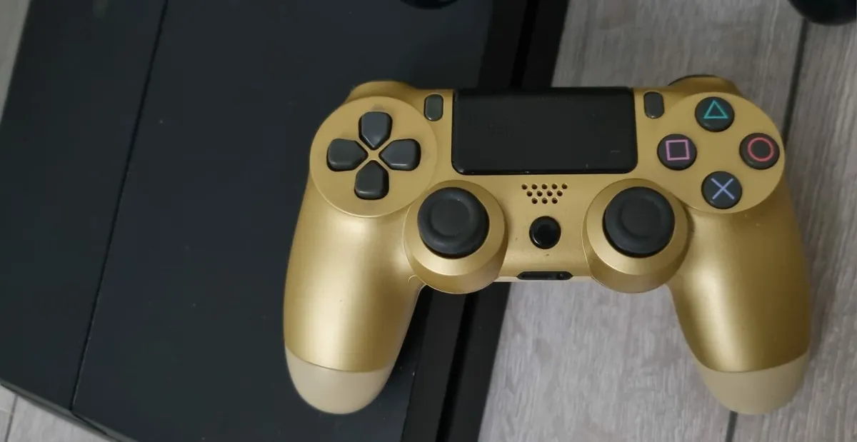 Playstation 4 with 2 controllers and Spiderman - Image 4