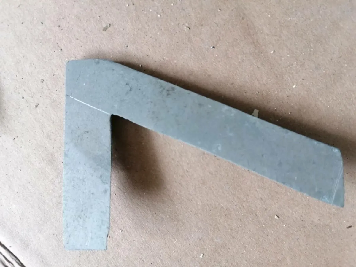 Vintage car metal letters/numbers - Image 4