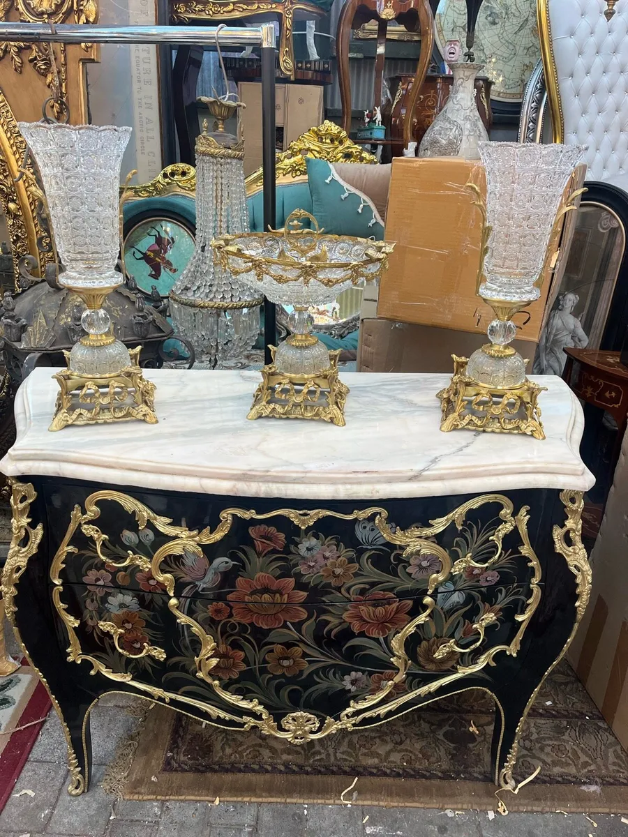 Terence Clifford Antiques    Sale - Image 2