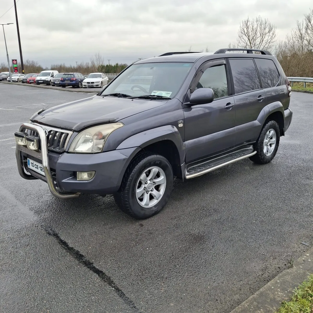 2 Toyota Land Cruiser - Image 1