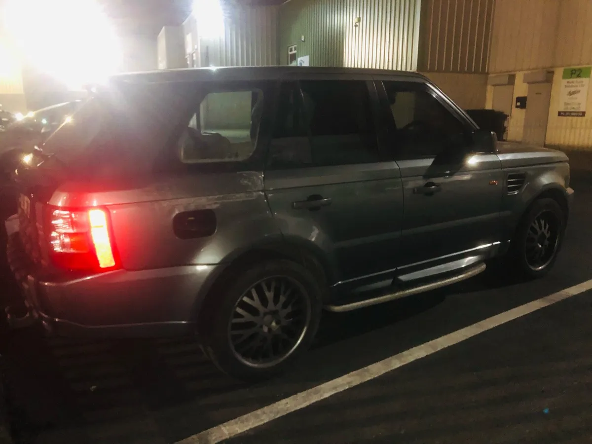 Car for parts “Selling as whole for parts” - Image 4