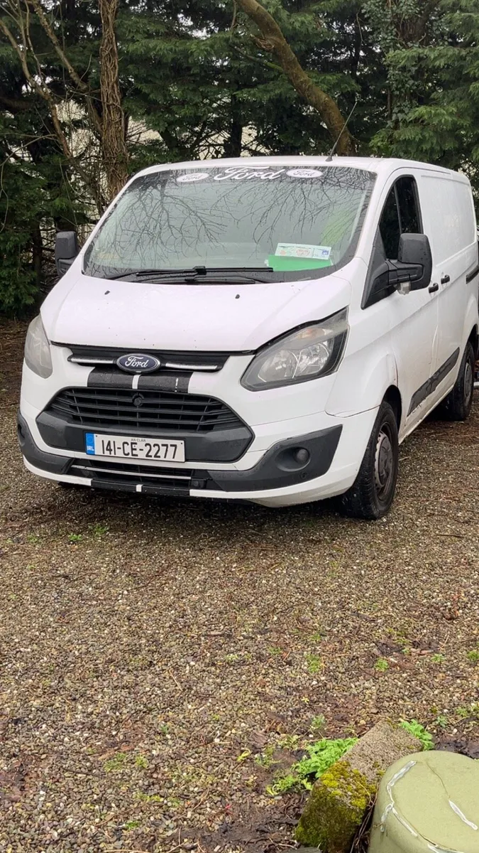 Ford custom van - Image 3