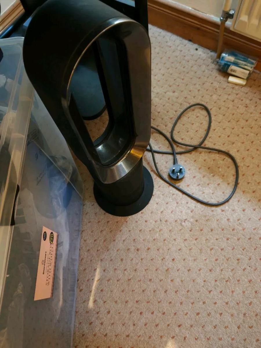 Dyson Hot + Cool Bladeless Fan Heater - Image 3