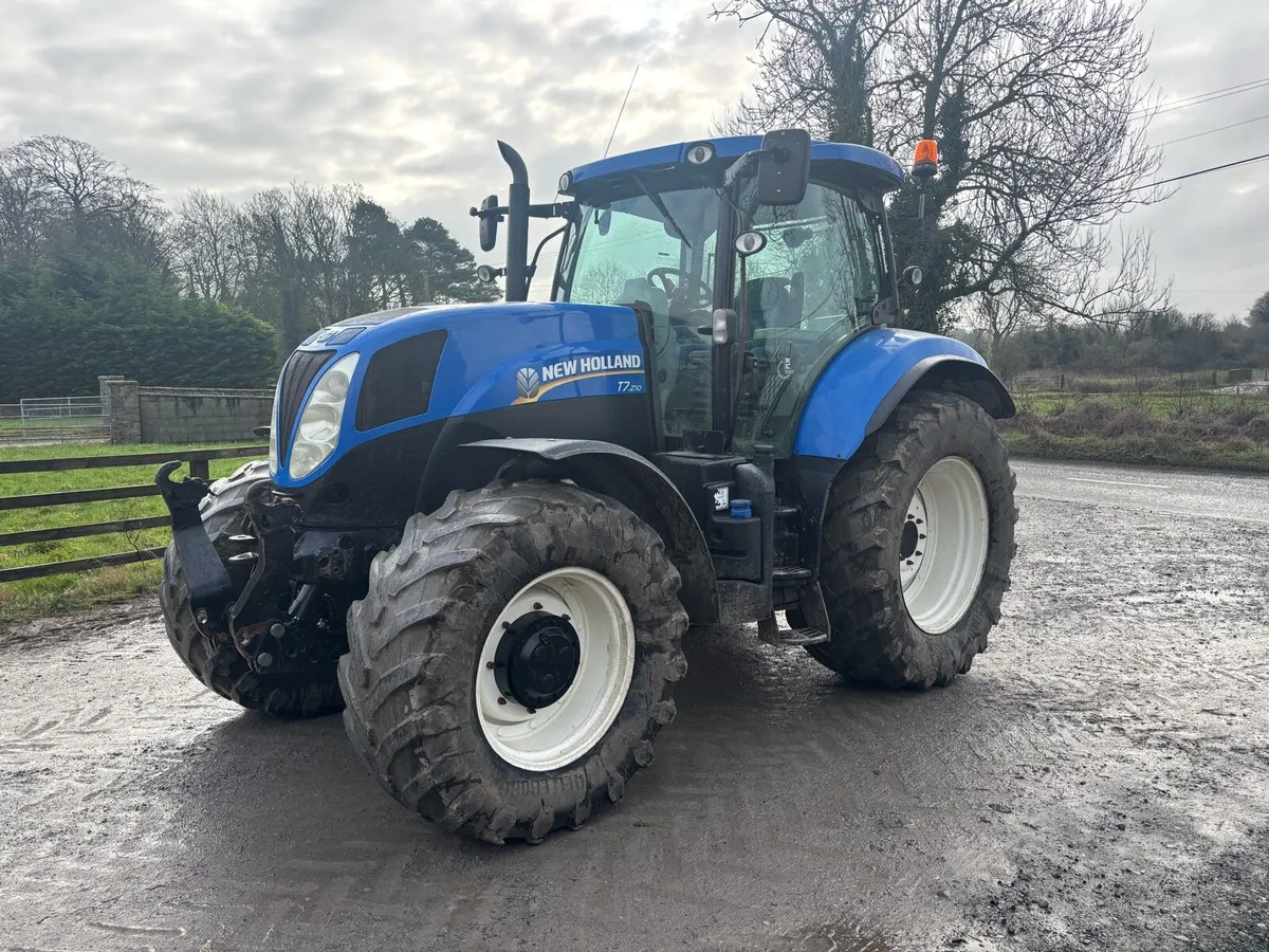 New Holland T7.210 - Image 1