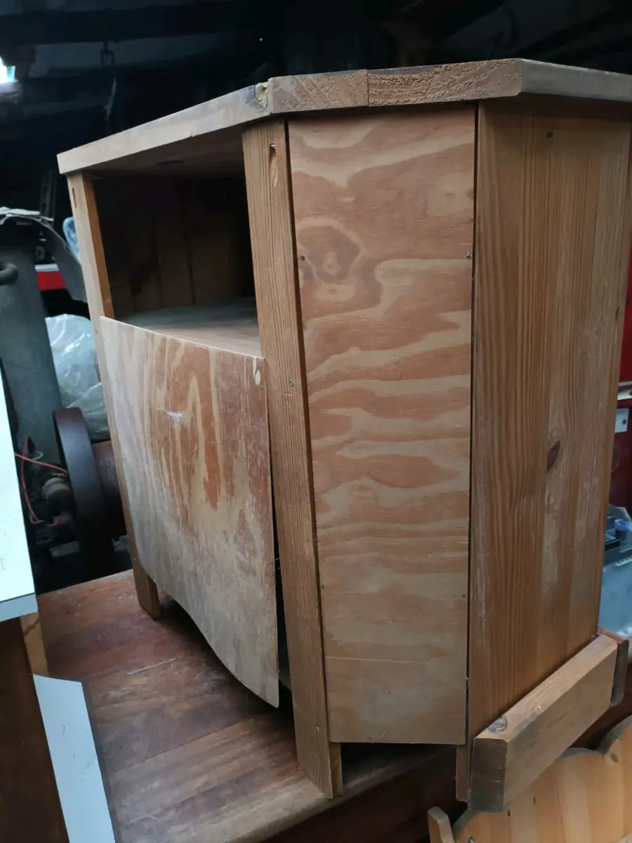 Old Storage Cabinet - Image 3