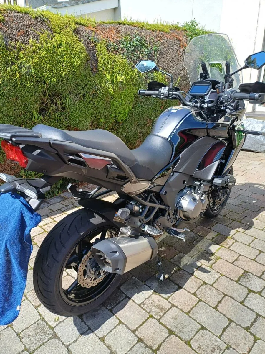 2023 Kawasaki Versys 1000 S Tourer - Image 4