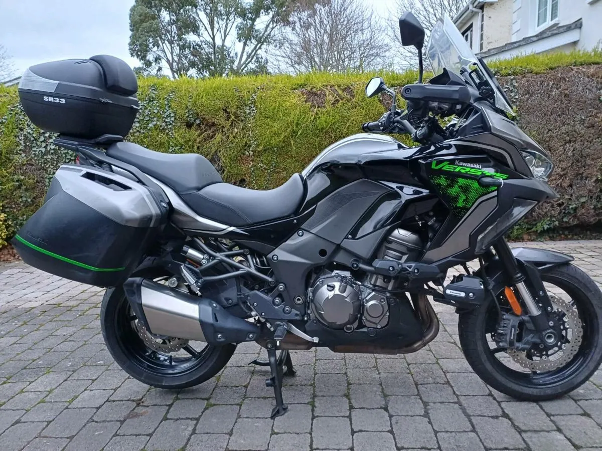 2023 Kawasaki Versys 1000 S Tourer - Image 1