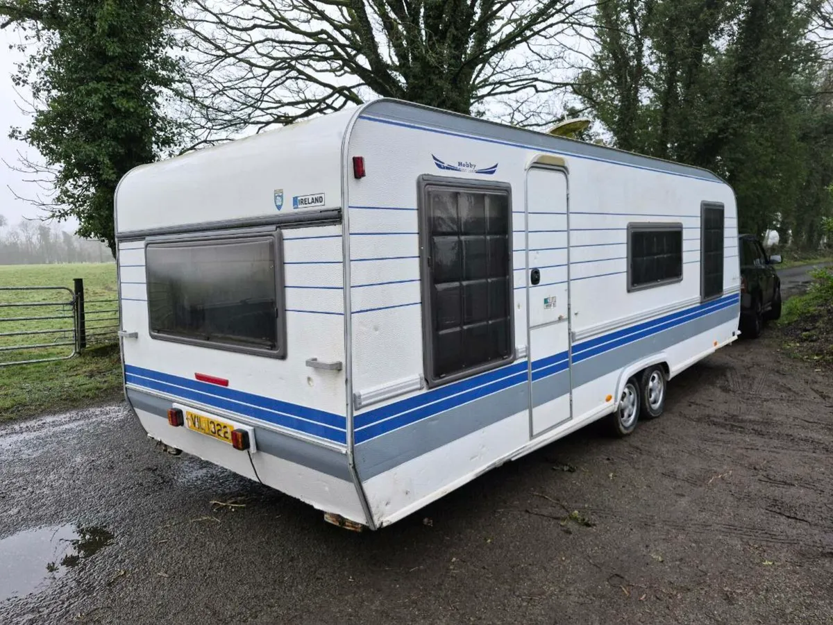 Hobby Caravan *Fixed Bed* - Image 2