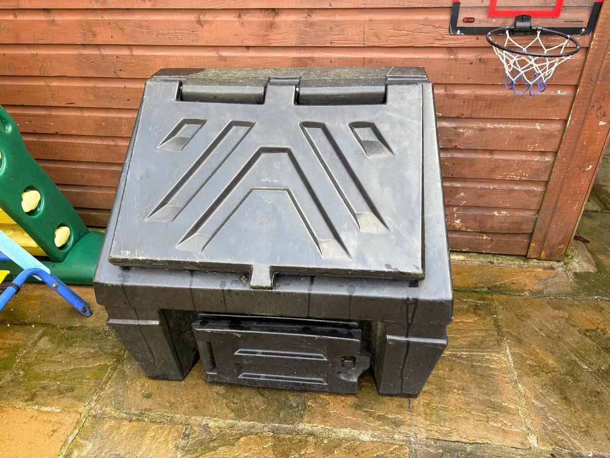Coal bunker - Image 1