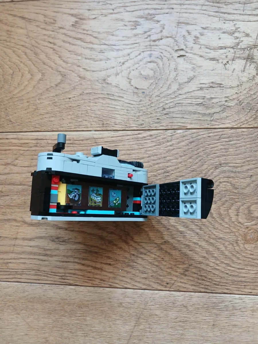 LEGO creator Retro Camera 31147 - Image 2