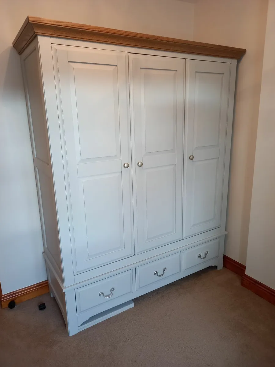 Wardrobe  bedroom - Image 2